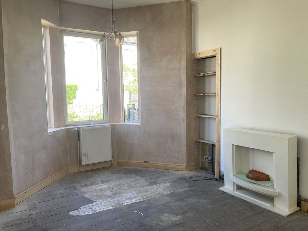 Property photo 2 of 6 2