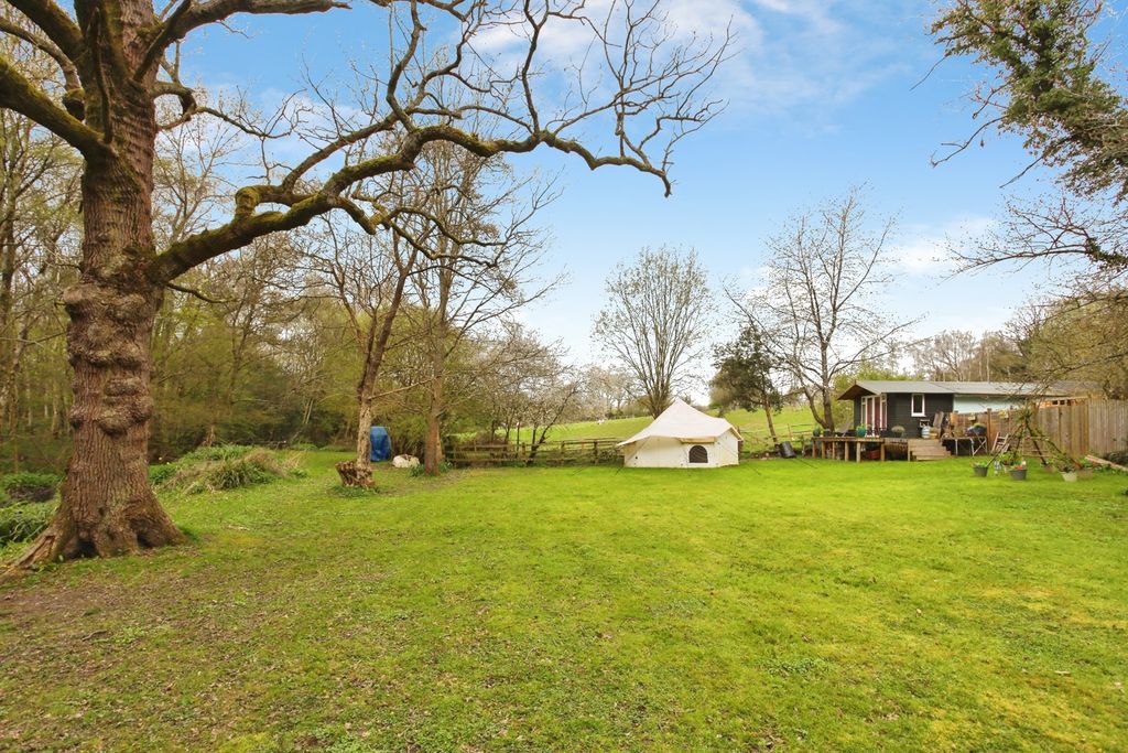 Property photo 3 of 19 Pbox-Img.Jpg