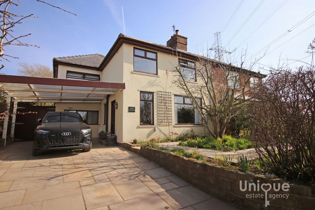 Property photo 1 of 30