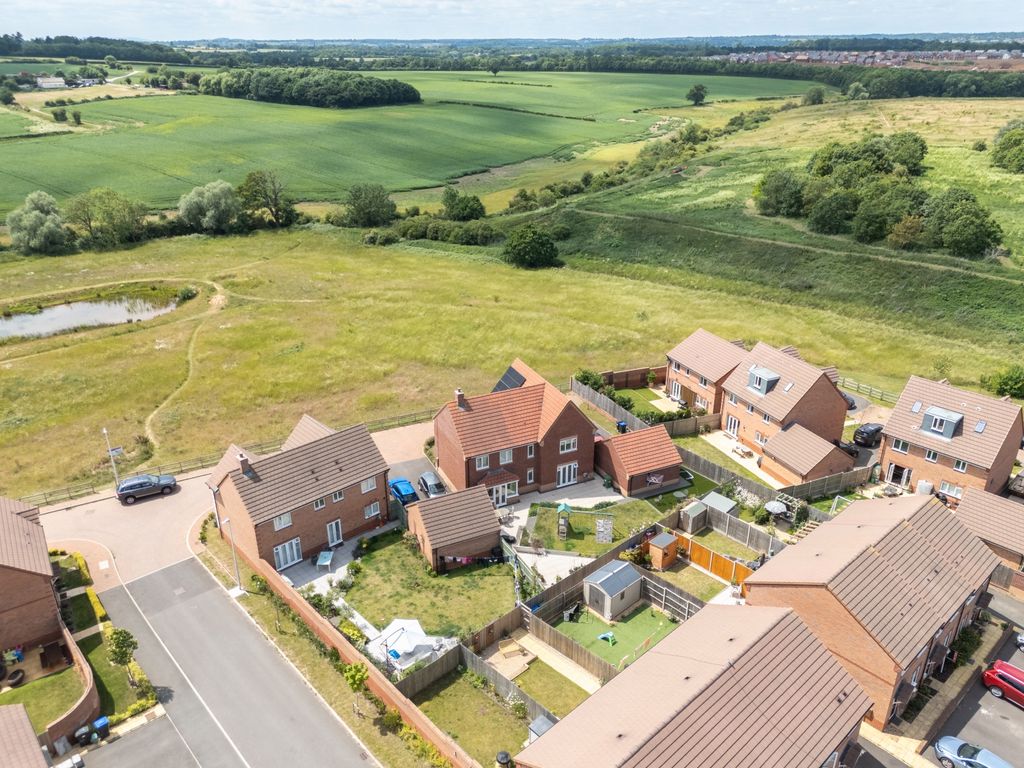 Property photo 2 of 36 Aerial II