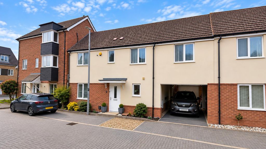 Property photo 1 of 26 D33A73B9-7E34-4F0E-8903-B286577EE9Df.Png