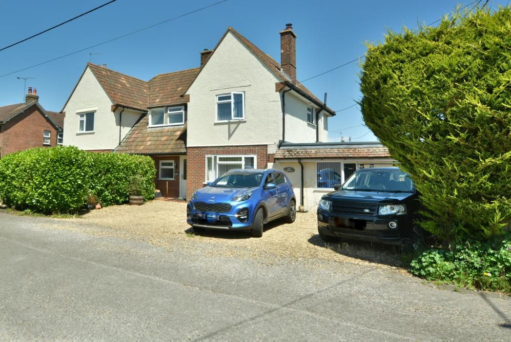 Property photo 1 of 23 Agents Notes