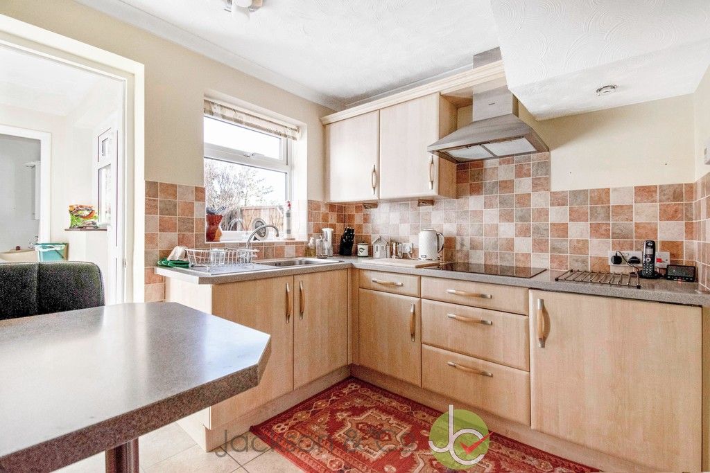 Property photo 3 of 15