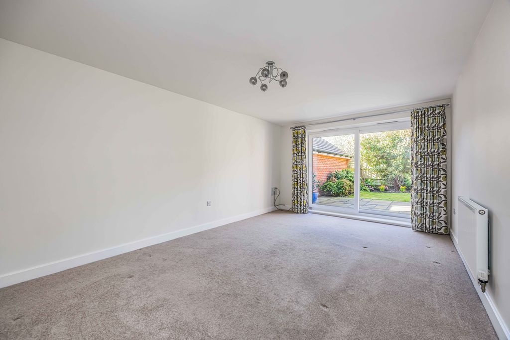 Property photo 3 of 36 Photo 19