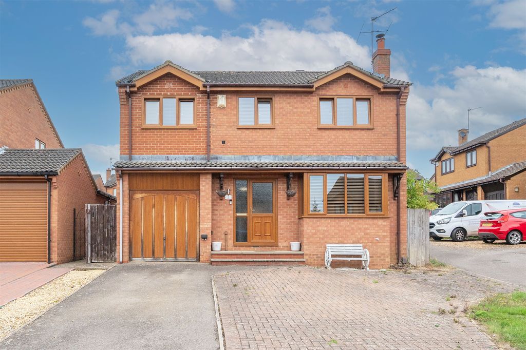 Property photo 1 of 14