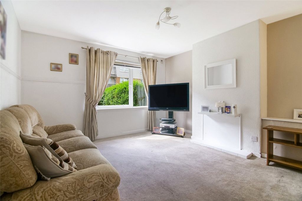 Property photo 2 of 13 2