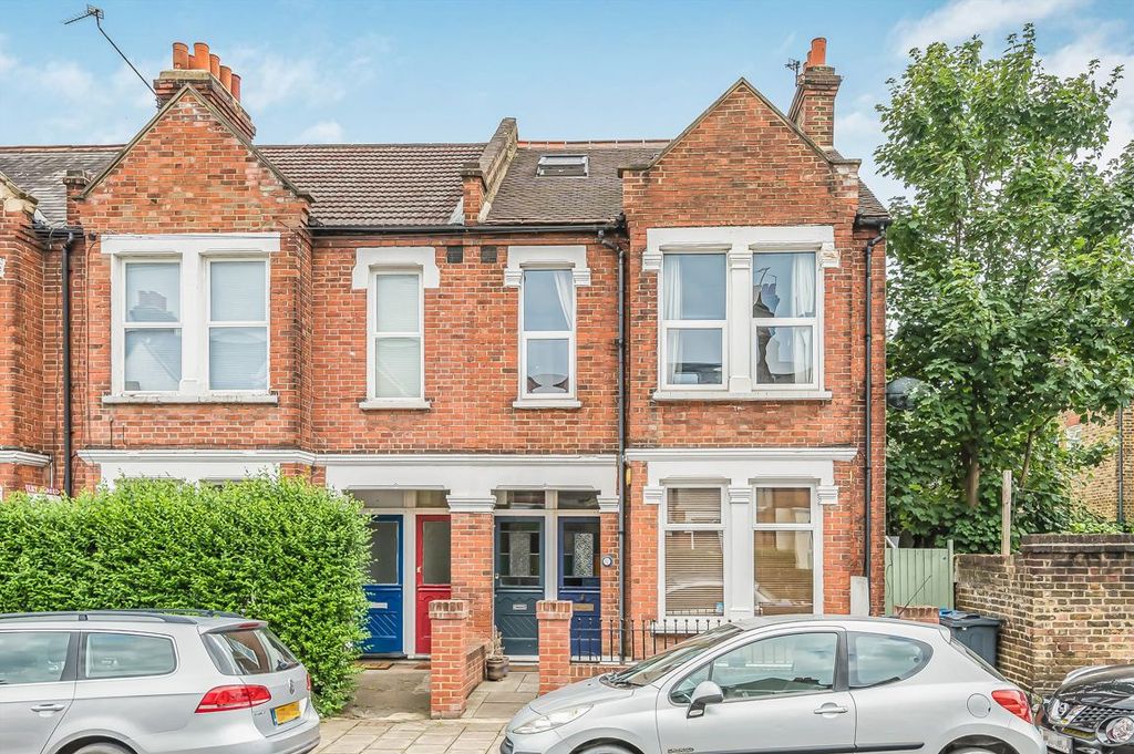 Property photo 1 of 11