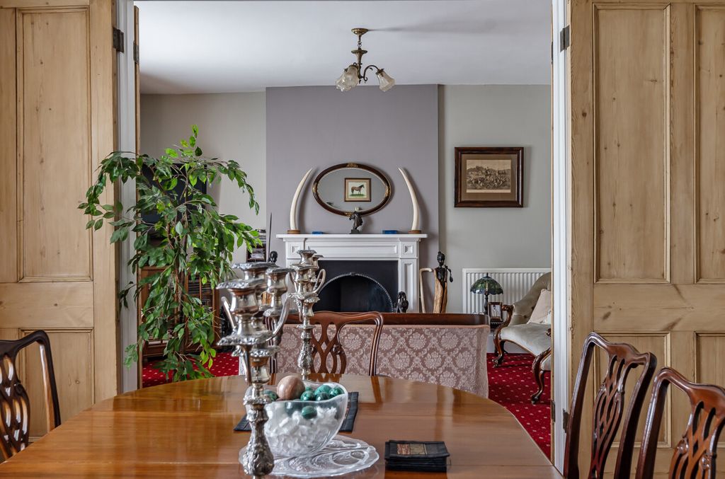 Property photo 2 of 13 Living/Dining Room