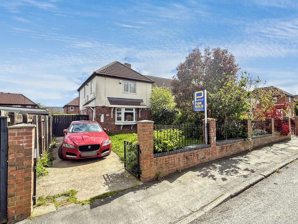 Property photo 1 of 2