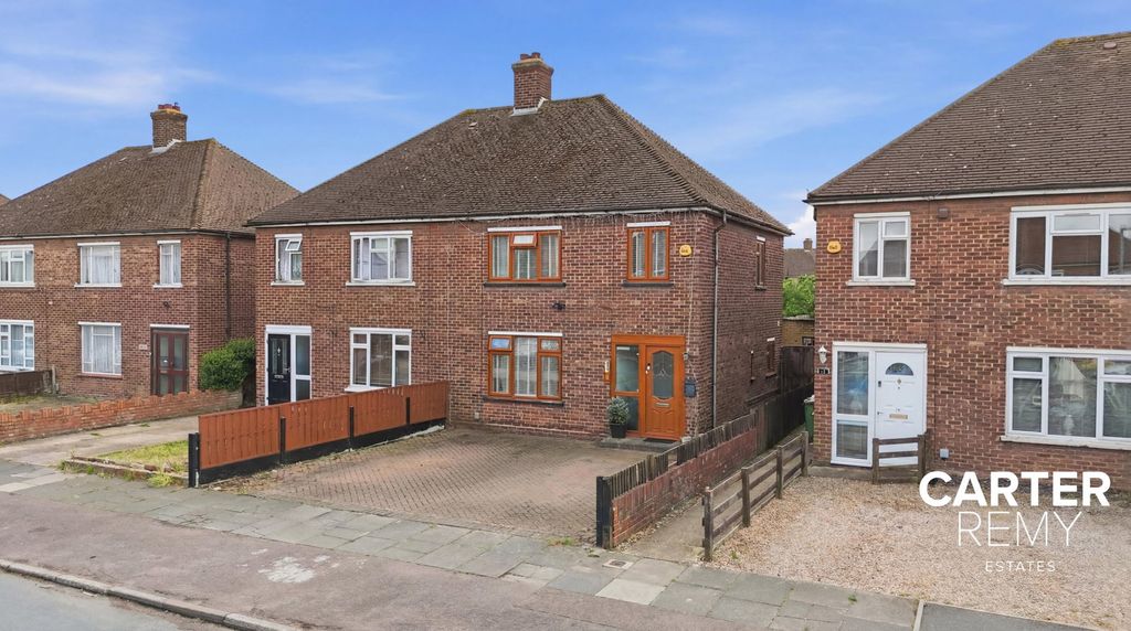 Property photo 1 of 27