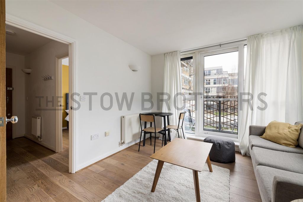 Property photo 3 of 18