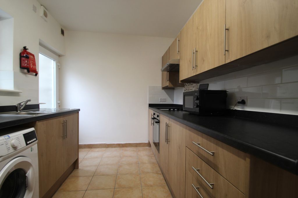 Additional image 5 of Room to rentShelley Road, Cowley OX4