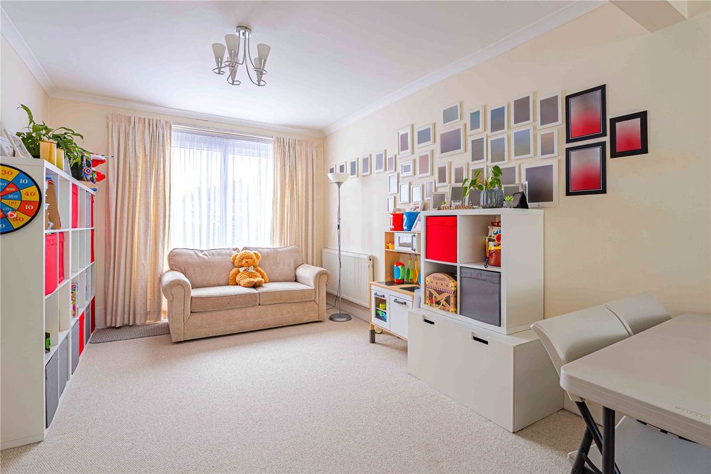 Property photo 3 of 25 Picture No. 24