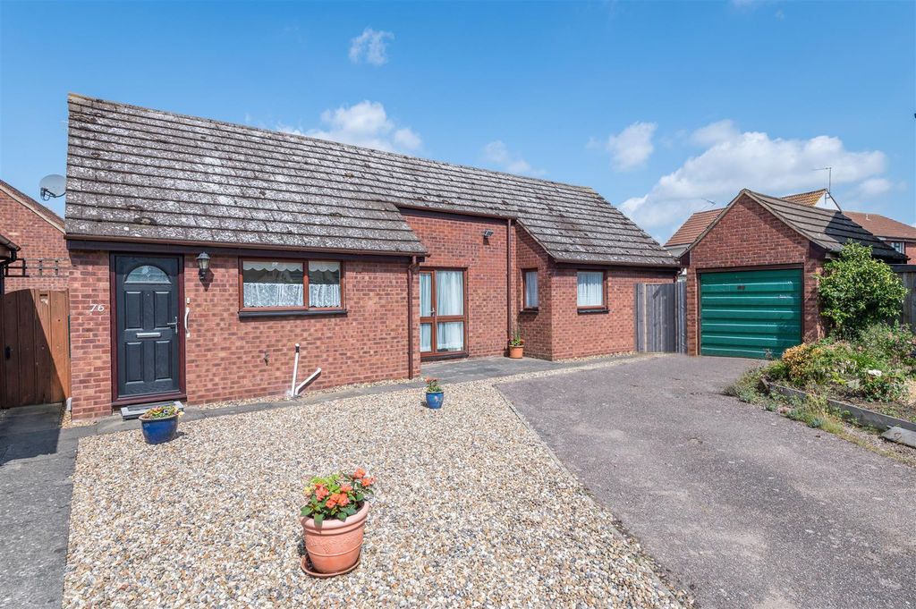 Property photo 1 of 13 Trimley_24.Jpg