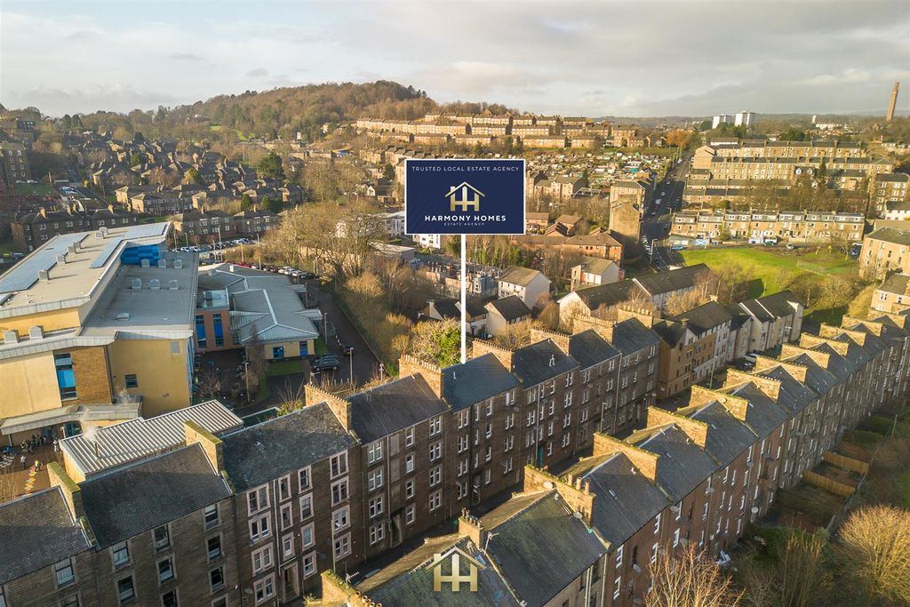 Property photo 2 of 15 16 Rosefield Street 270126 Edit (2 Of 5) 1.Jpg