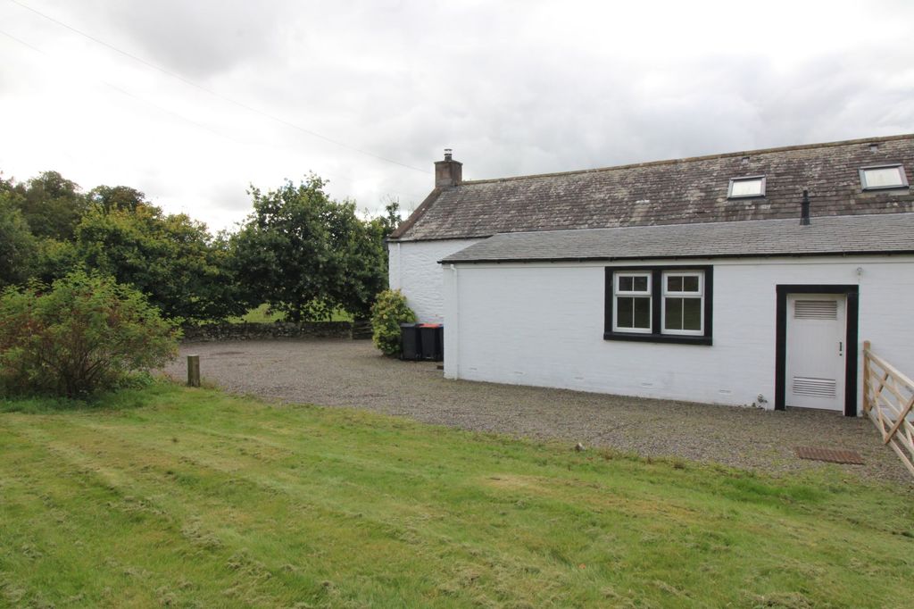 Property photo 1 of 21 External Rear