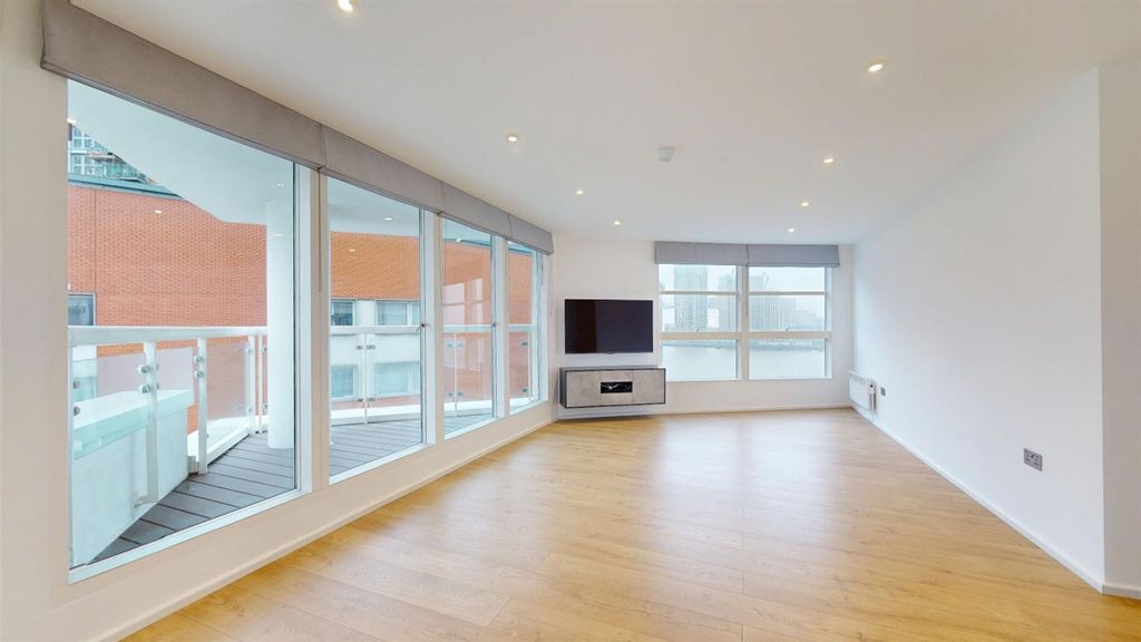 Property photo 1 of 13 67Bd992A67d6B213Bd4c7115_22Eb6F7A10c2E21d772377E88