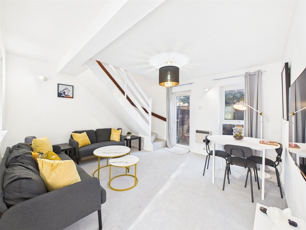 Property photo 2 of 8 Picture No. 08