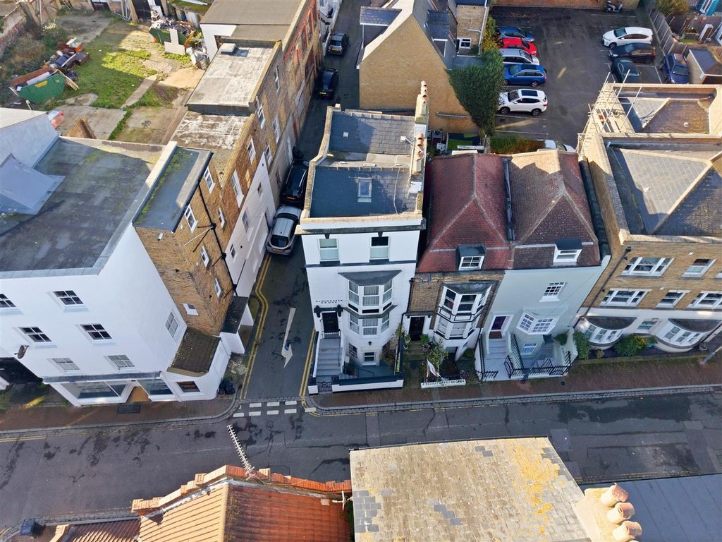 Property photo 3 of 56 Dji_20251213111841_0339_D.Jpg