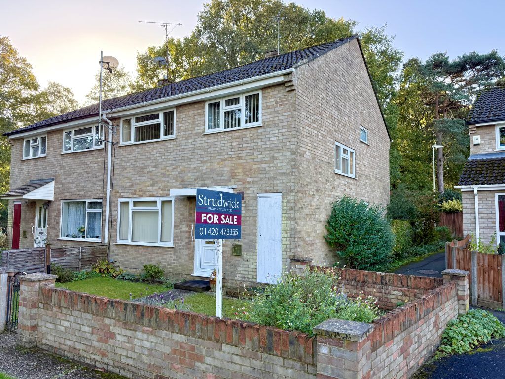 Property photo 1 of 8