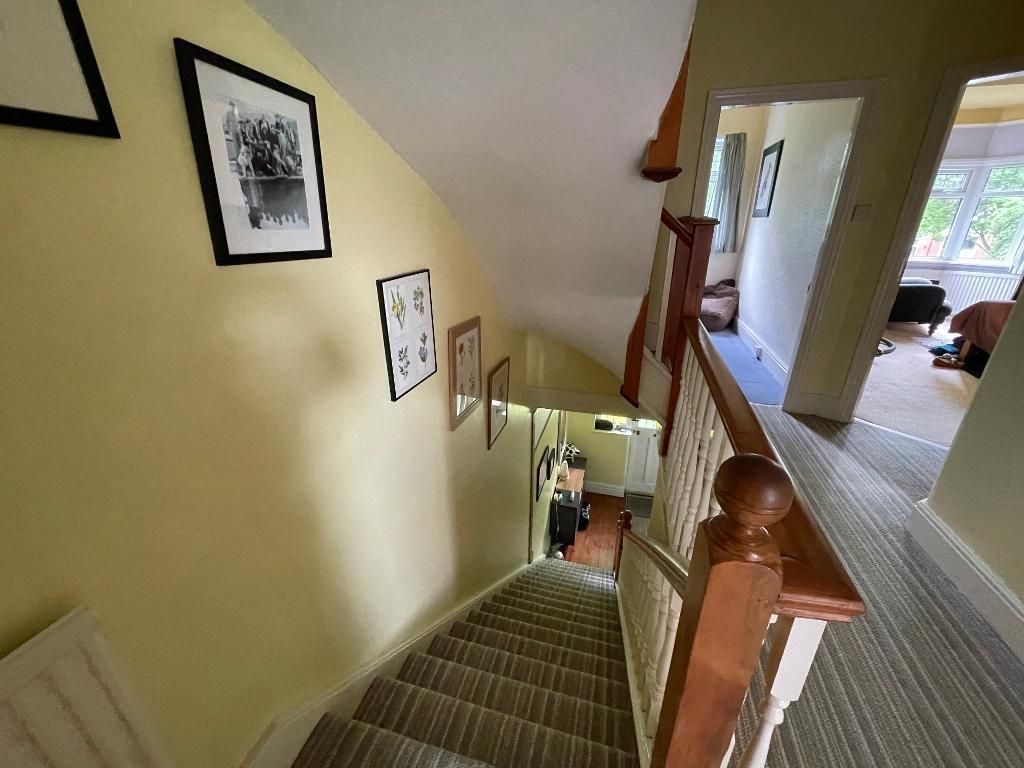 Property photo 2 of 19 Landing