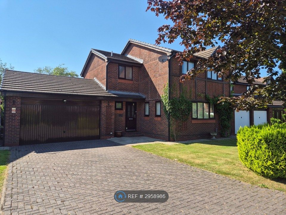 Property photo 1 of 16 Plentiful Off Road Parking