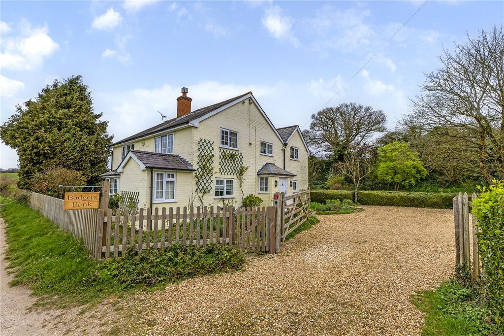 Property photo 1 of 27 Badgers Bank