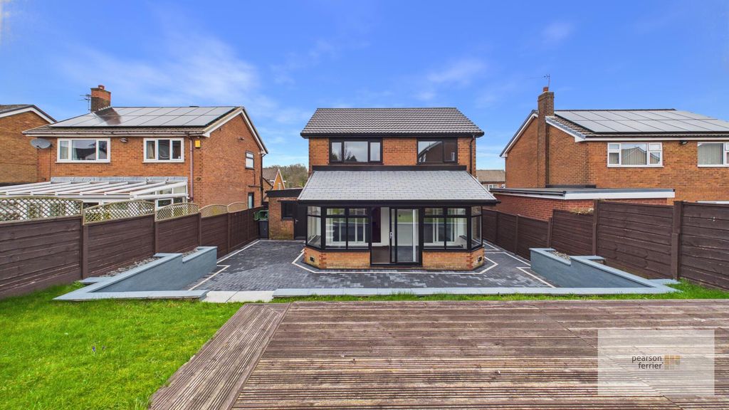 Property photo 1 of 16 Rear Garden