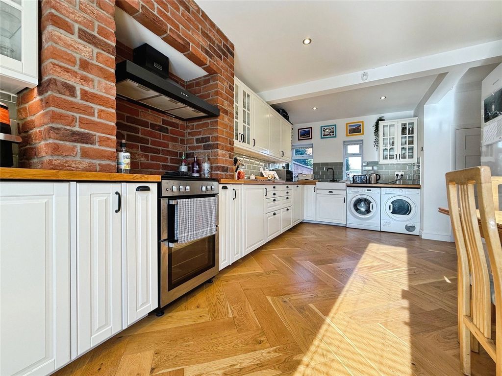 Property photo 3 of 14 Kitchen-Diner