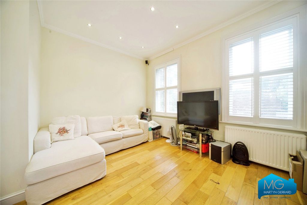 Property photo 2 of 12 Picture No. 03