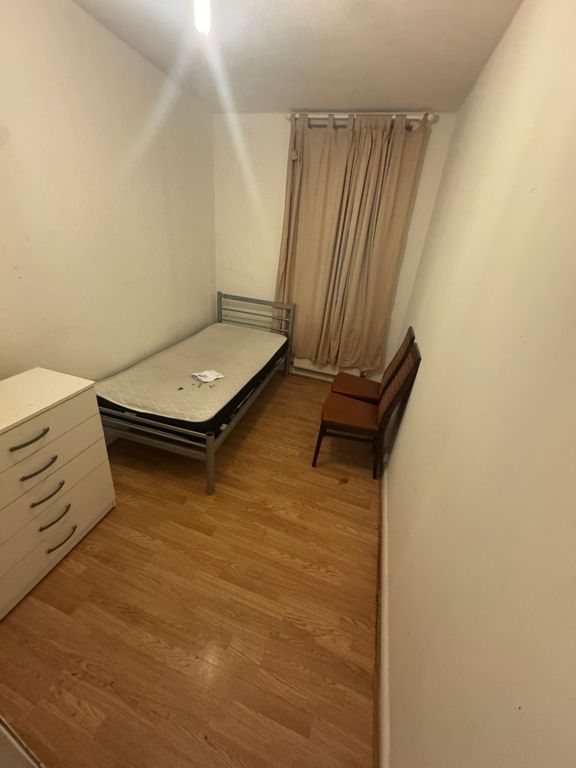 Property photo 2 of 4