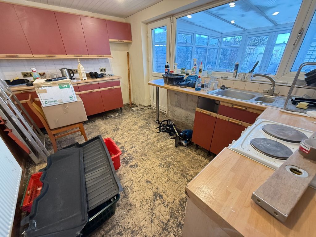 Property photo 3 of 11 3358992