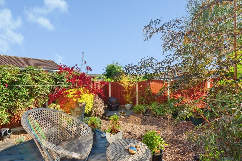 Property photo 2 of 21 Pbox-Img.Jpg