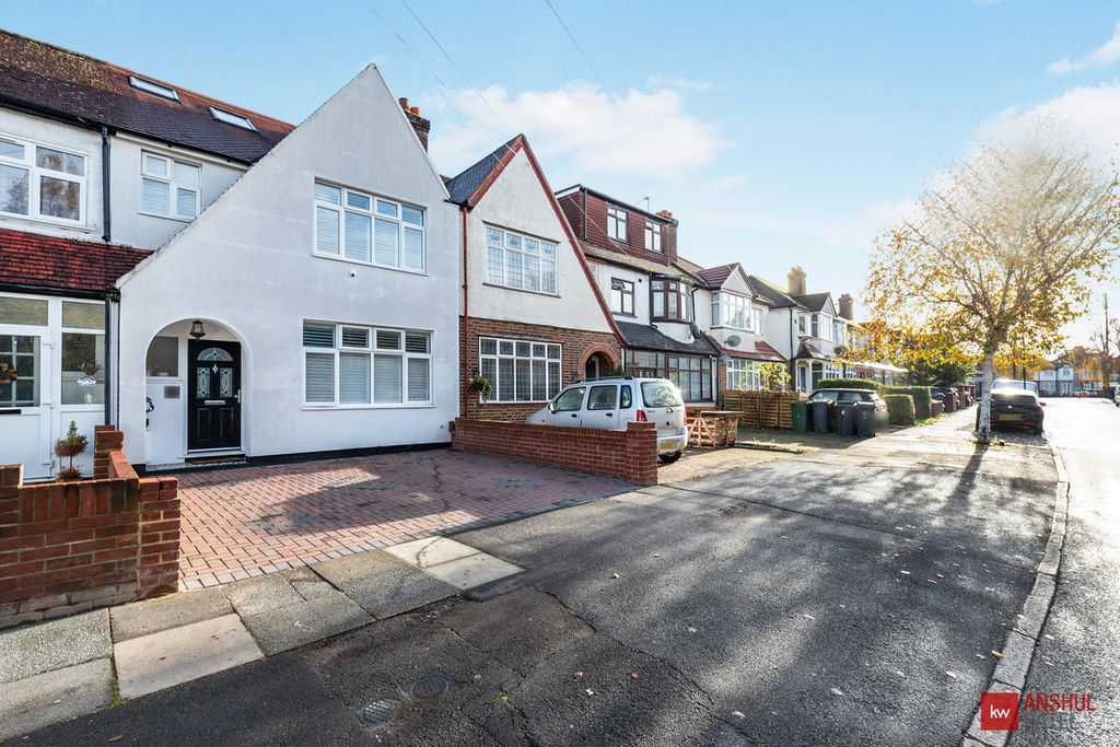 Property photo 3 of 29