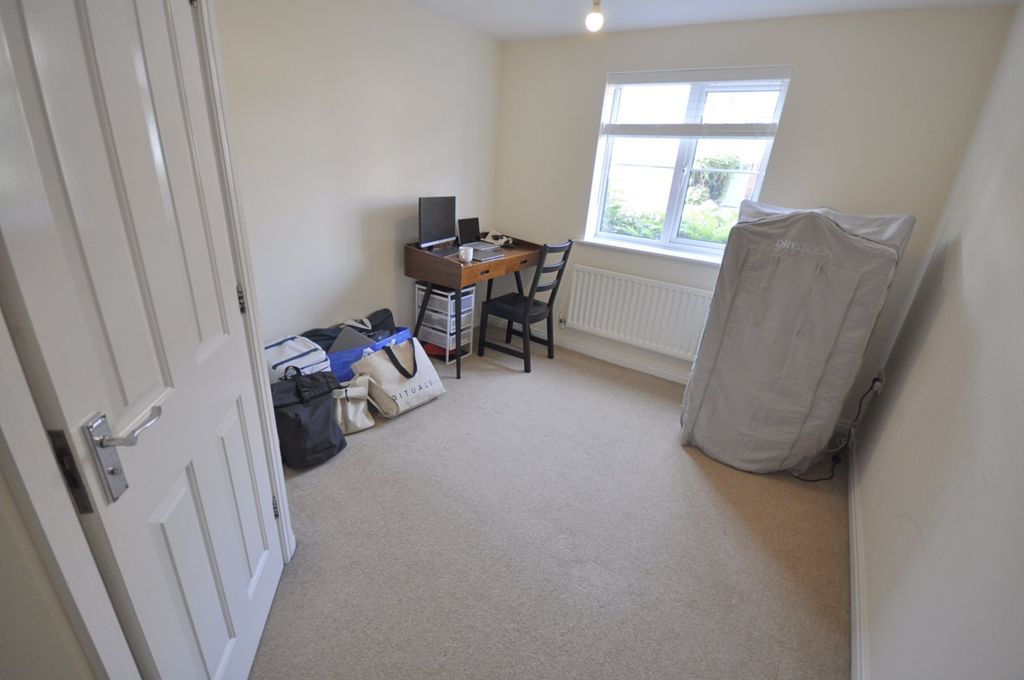 Property photo 3 of 10 Picture No. 11