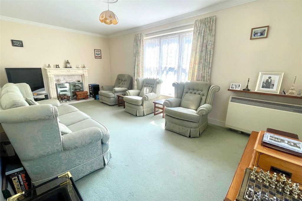 Property photo 2 of 18 Picture No. 07
