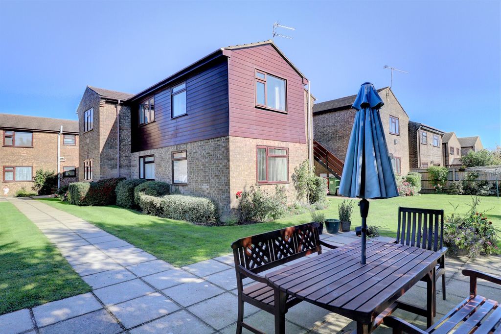 Property photo 1 of 10 Picture No. 06