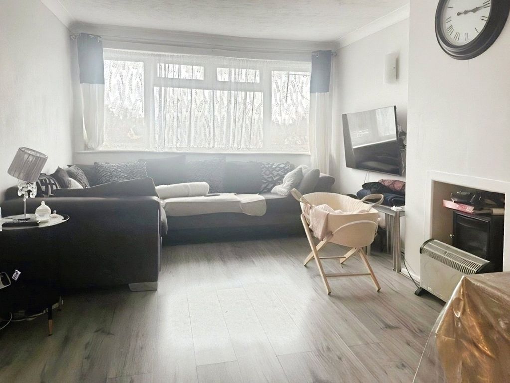 Property photo 2 of 6 Picture No. 06