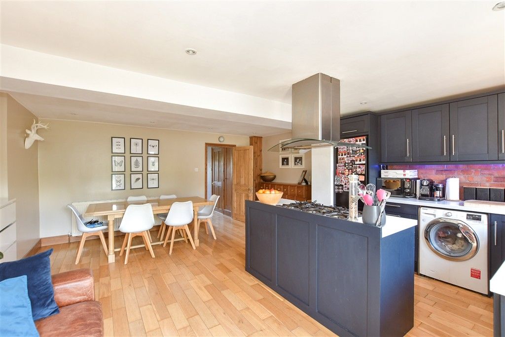 Property photo 3 of 11 Kitchen/Diner