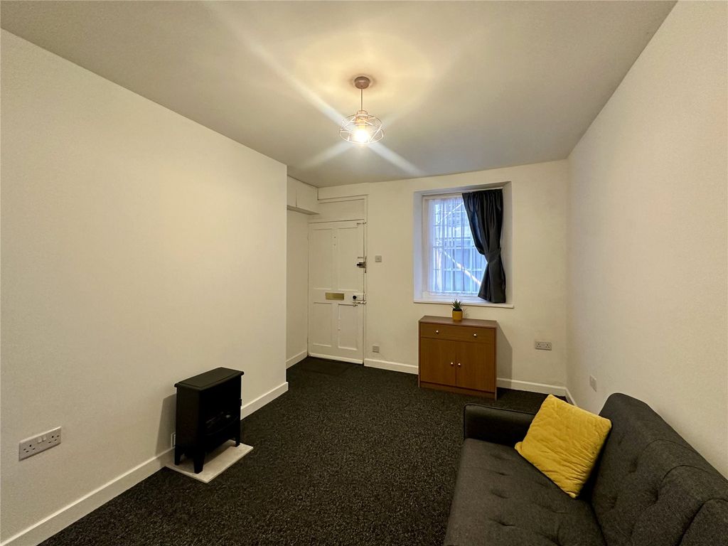 Property photo 3 of 14 Picture No. 11