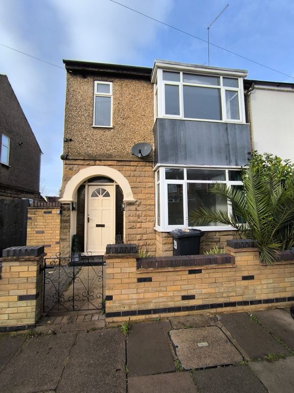 Property photo 1 of 20 Front