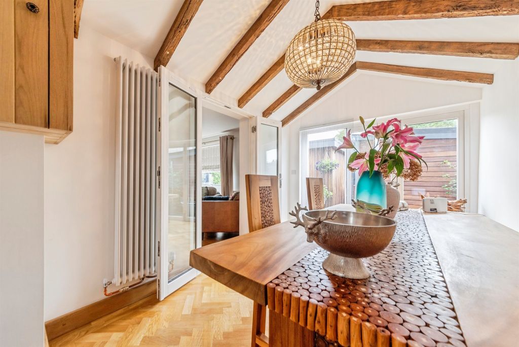 Property photo 3 of 24