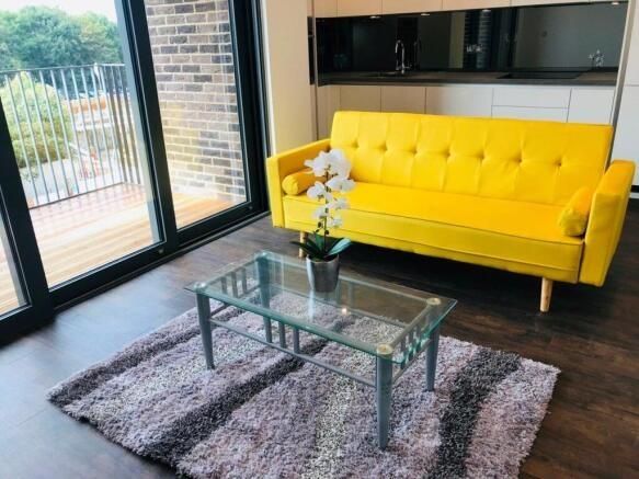 Property photo 2 of 7 Reception