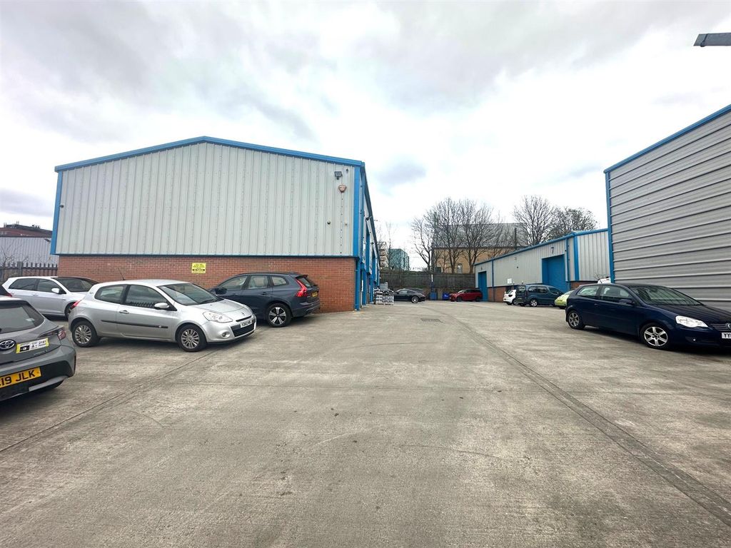 Property photo 3 of 9 Img_6149.Jpeg