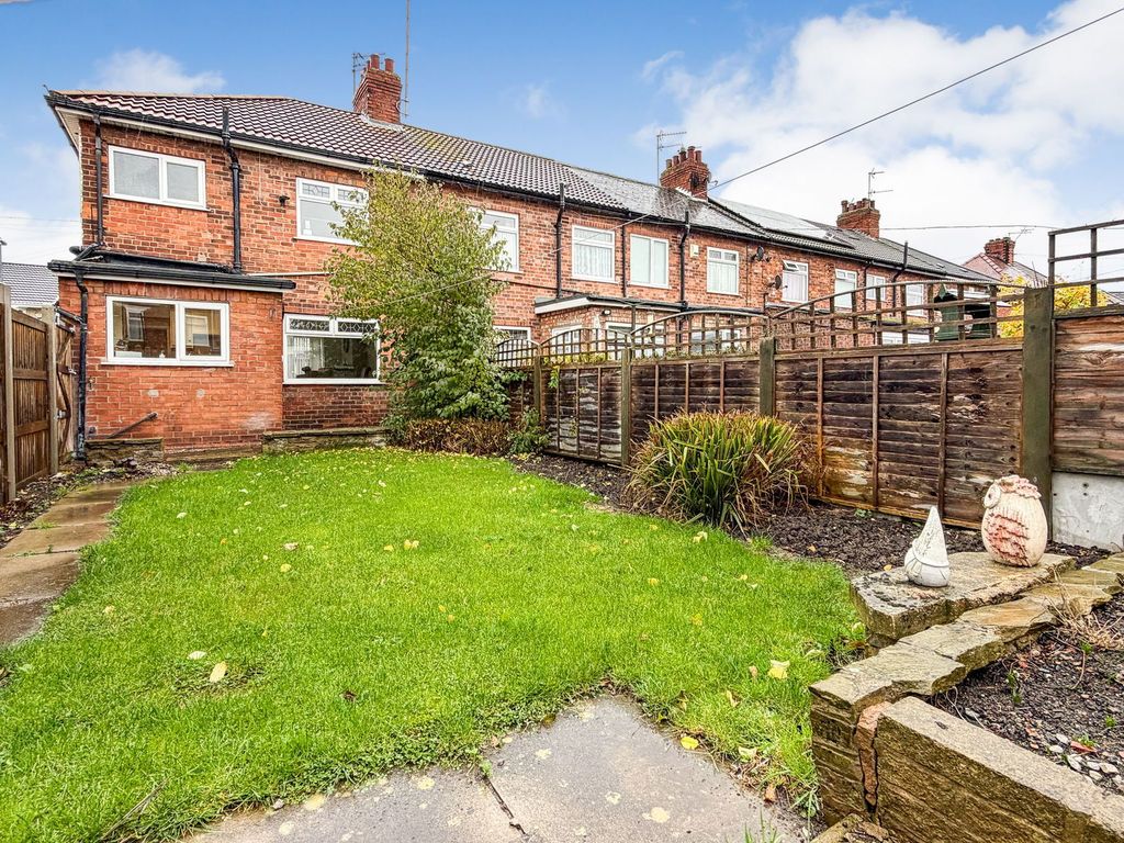 Property photo 1 of 16