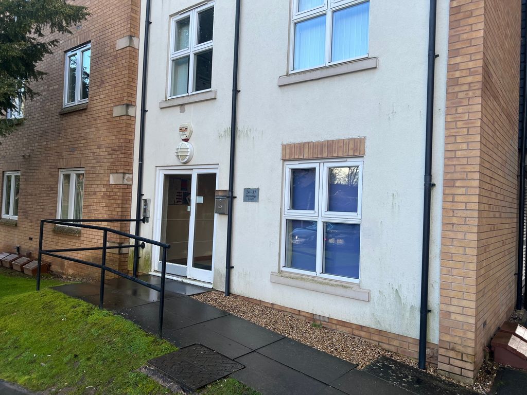 Property photo 3 of 11