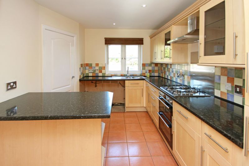 Property photo 3 of 24 Photo 22