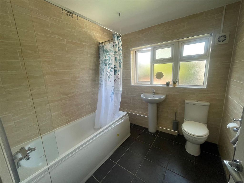 Property photo 2 of 4 4.Jpg
