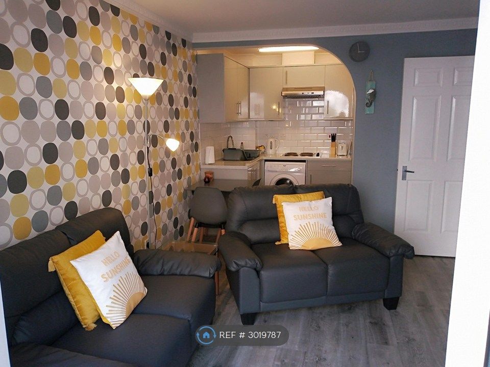 Property photo 2 of 10 Open Lounge