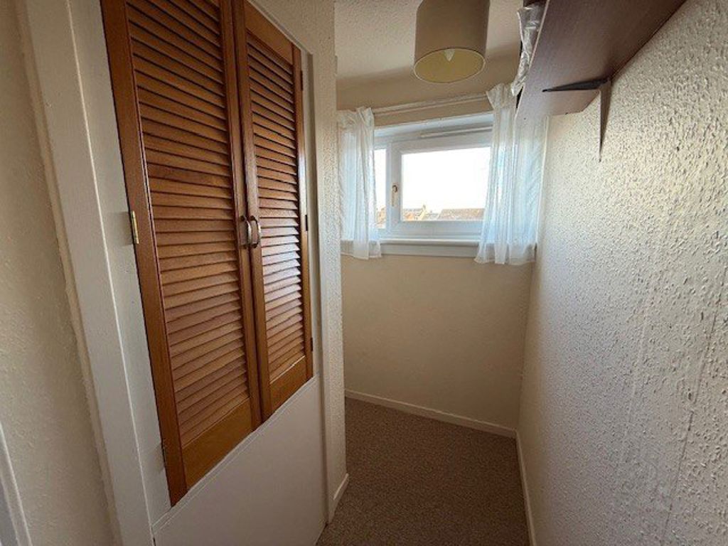 Additional image 9 of 2 bed terraced house to rentStraiton Wynd, Fife KY16